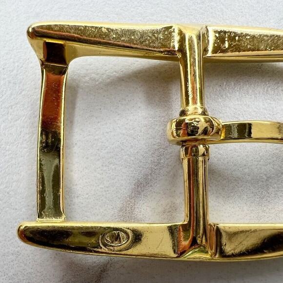 Vintage Gold Tone Simple Basic Belt Buckle for up to 1 Inch Belt - Picture 5 of 8